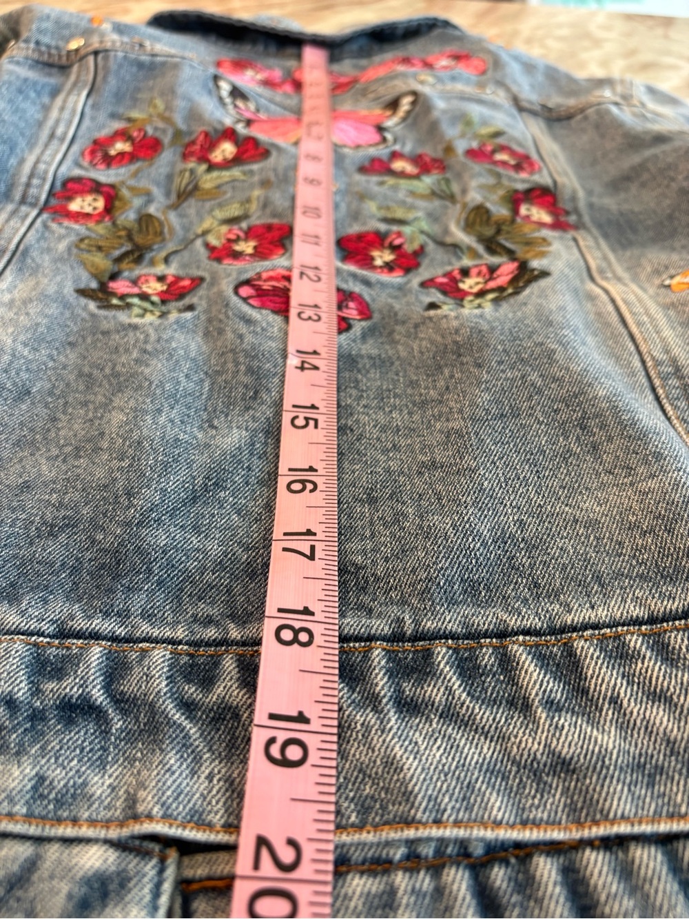 Festival Denim Jean Jacket Full Embroidered Flower Bees Studs Medium - Picture 8 of 15